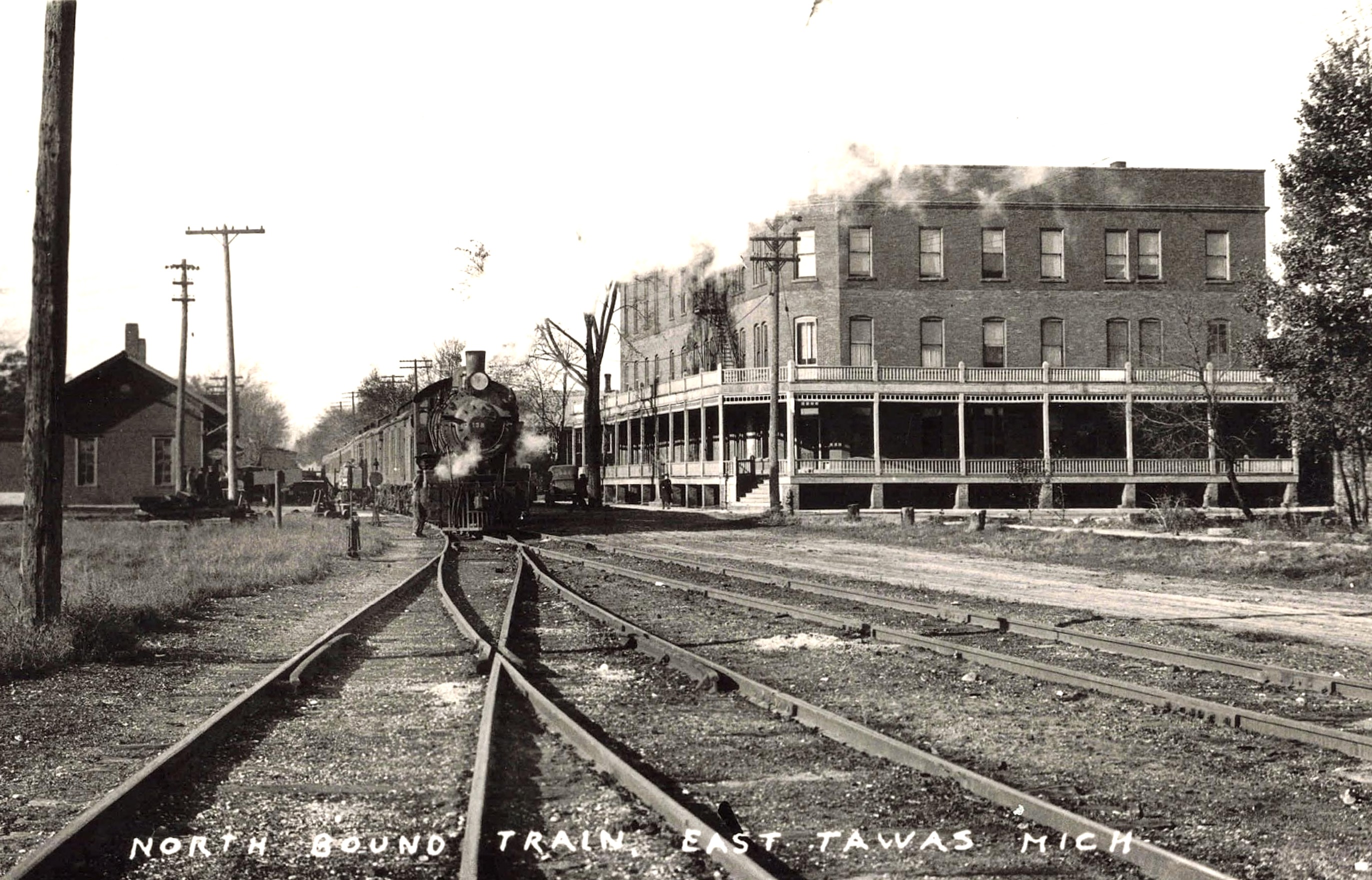 D&M Train passing East Tawas